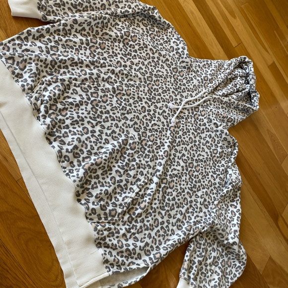 Leopard print oversized sweatshirt American Eagle - Picture 2 of 5